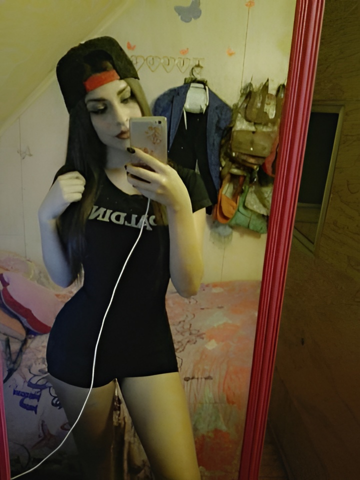 Рената привлекальеная девушка из Соликамска цена от 1500 руб