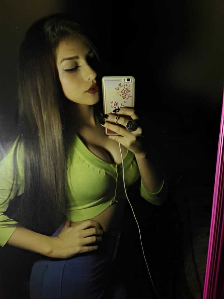 Индивидуалка Рената, доступна для личного знакомства от 1500 руб