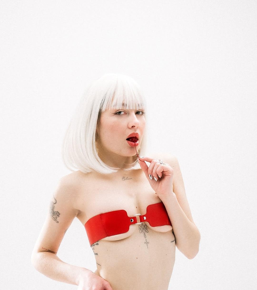 Индивидуалка Софа, доступна для личного знакомства от 10000 руб