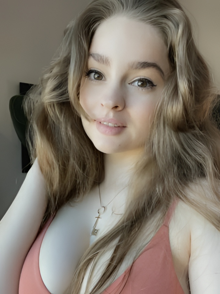 Индивидуалка Софа, доступна для личного знакомства от 2000 руб