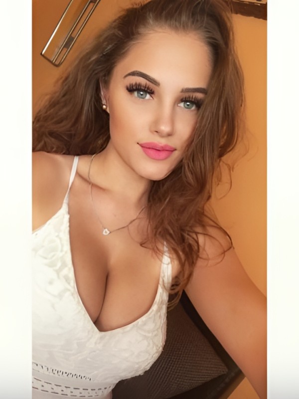 Роксана привлекательная девушка из Соликамска цена от 2000 руб