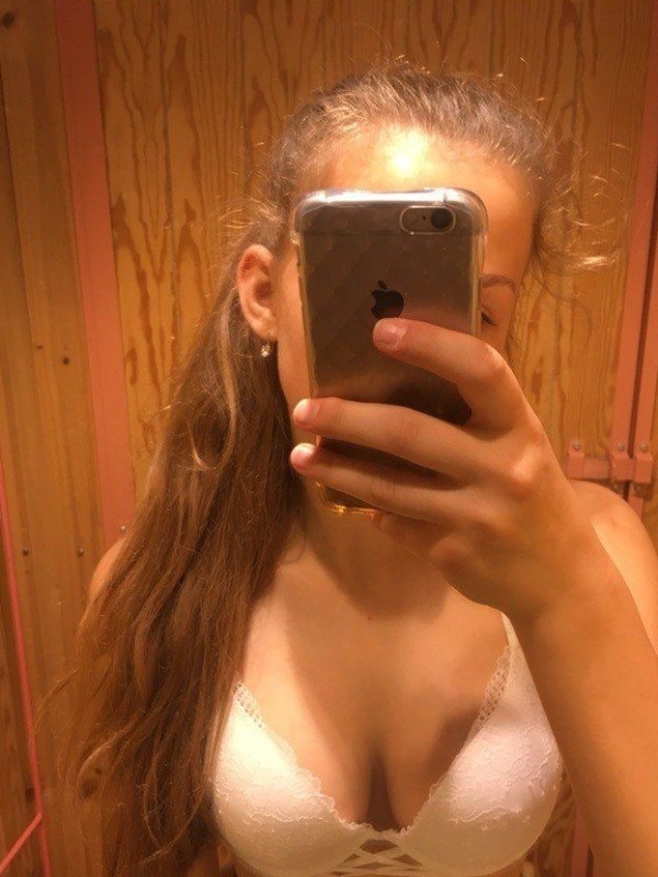 Лола привлекательная девушка из Соликамска цена от 3000 руб