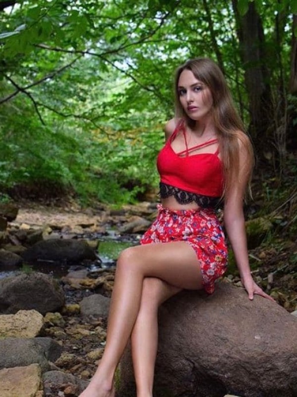 🎥 РАДОЧКА привлекательная девушка из Соликамска цена от 9000 руб